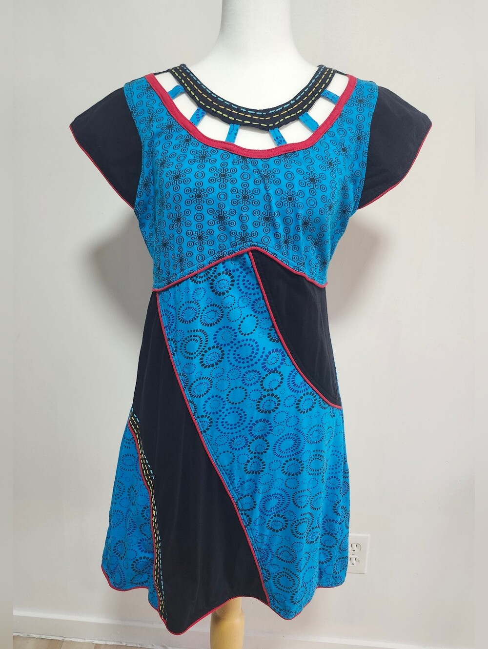 Ark Imports Blue & Black Patterned Cap-Sleeve Dress